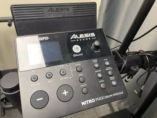 Store Special Product - Alesis - NITROMAXKITXUS
